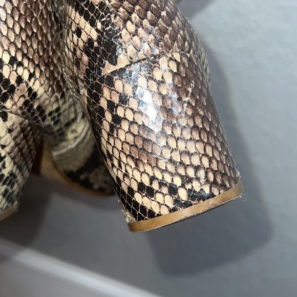 Urban Outfitters Snake Skin Look Ankle Heel Booties - Picture 12 of 14